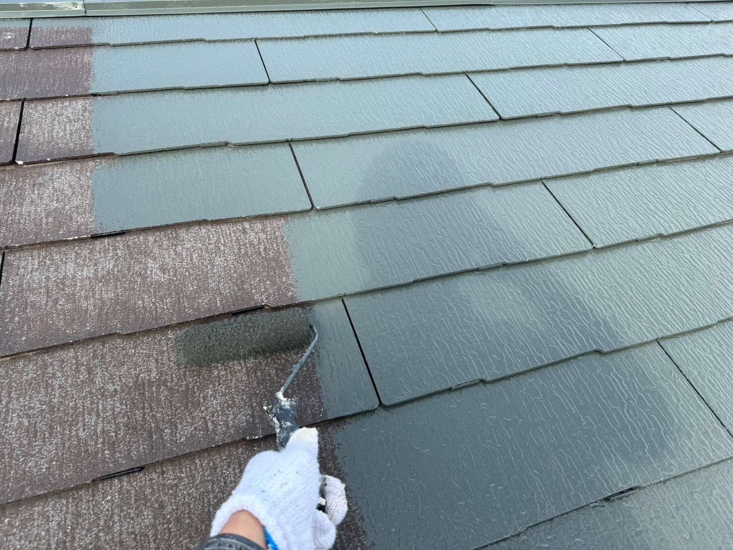 伊奈町　12月は住宅の屋根塗装に最適です。
